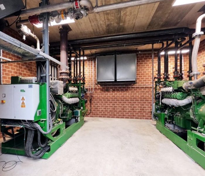 Insgesamt vier Blockheizkraftwerken. GSW Finningen (Foto: Grünbeck AG)